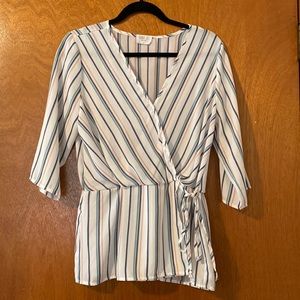 Sienna Sky striped wrap 3/4 sleeve blouse. Size Large